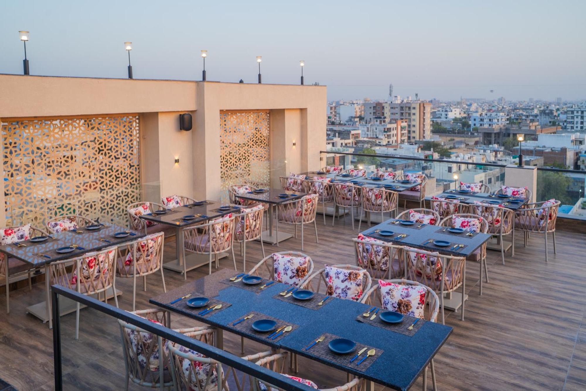 Royal Prime - A City Center Boutique Hotel In Džajpur Exteriér fotografie
